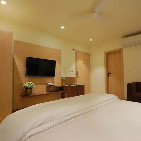 Hotel 16 Delhi  Eksteriør billede