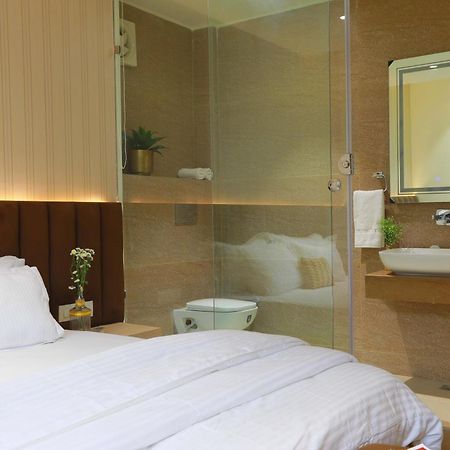Hotel 16 Delhi  Eksteriør billede